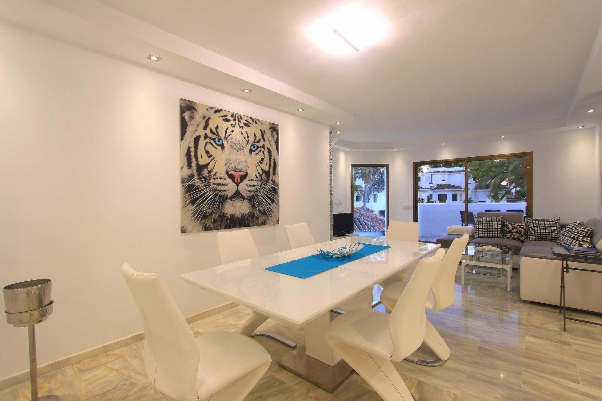 1108 Beachfront 2 Apartments With Roofterrace 80Mtrgt Beach 3 Pools Marbella Eksteriør billede