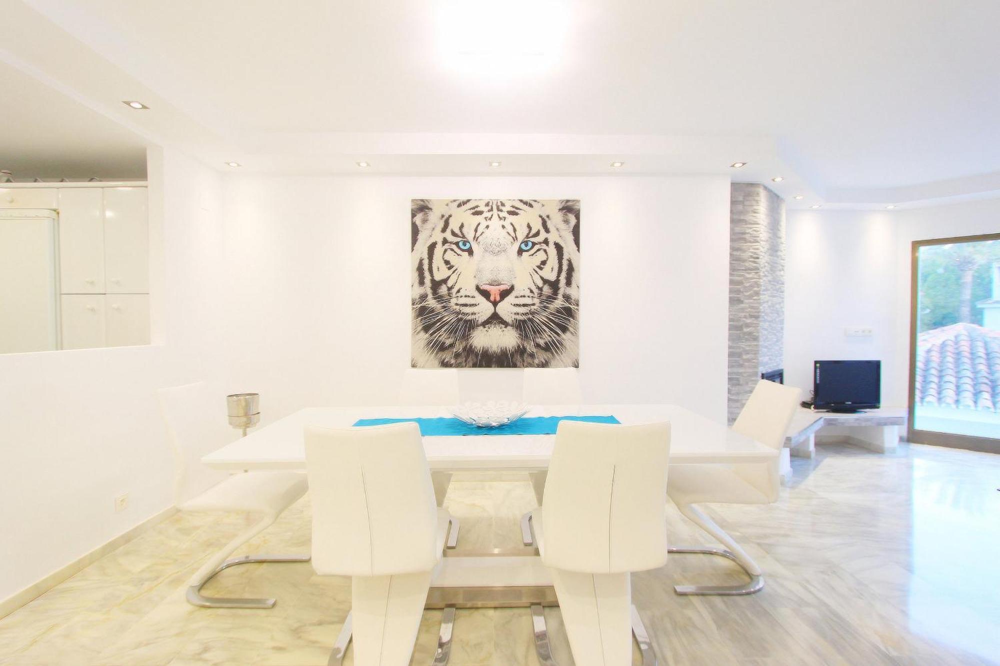 1108 Beachfront 2 Apartments With Roofterrace 80Mtrgt Beach 3 Pools Marbella Eksteriør billede